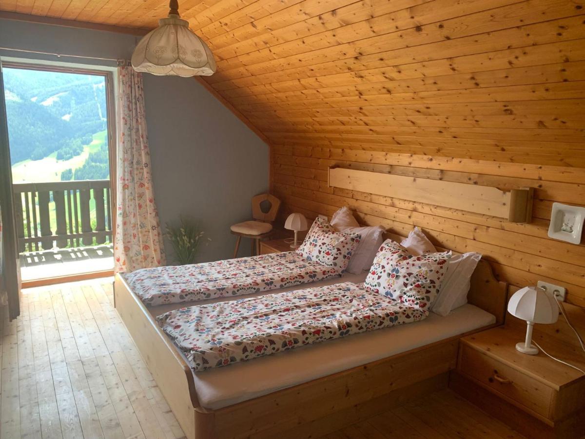 Sonnenplatz Appartment Ploninger Landhaus Bad Kleinkirchheim Extérieur photo
